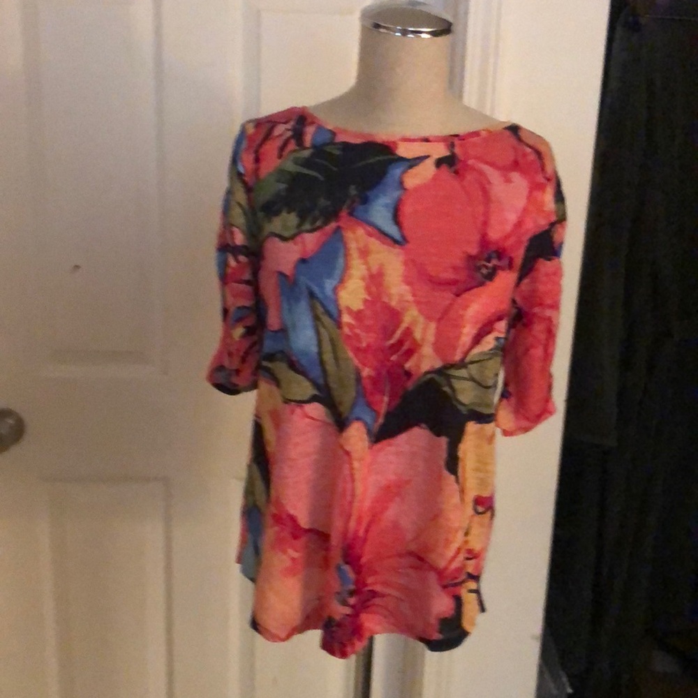 Chico’s linen tshirt